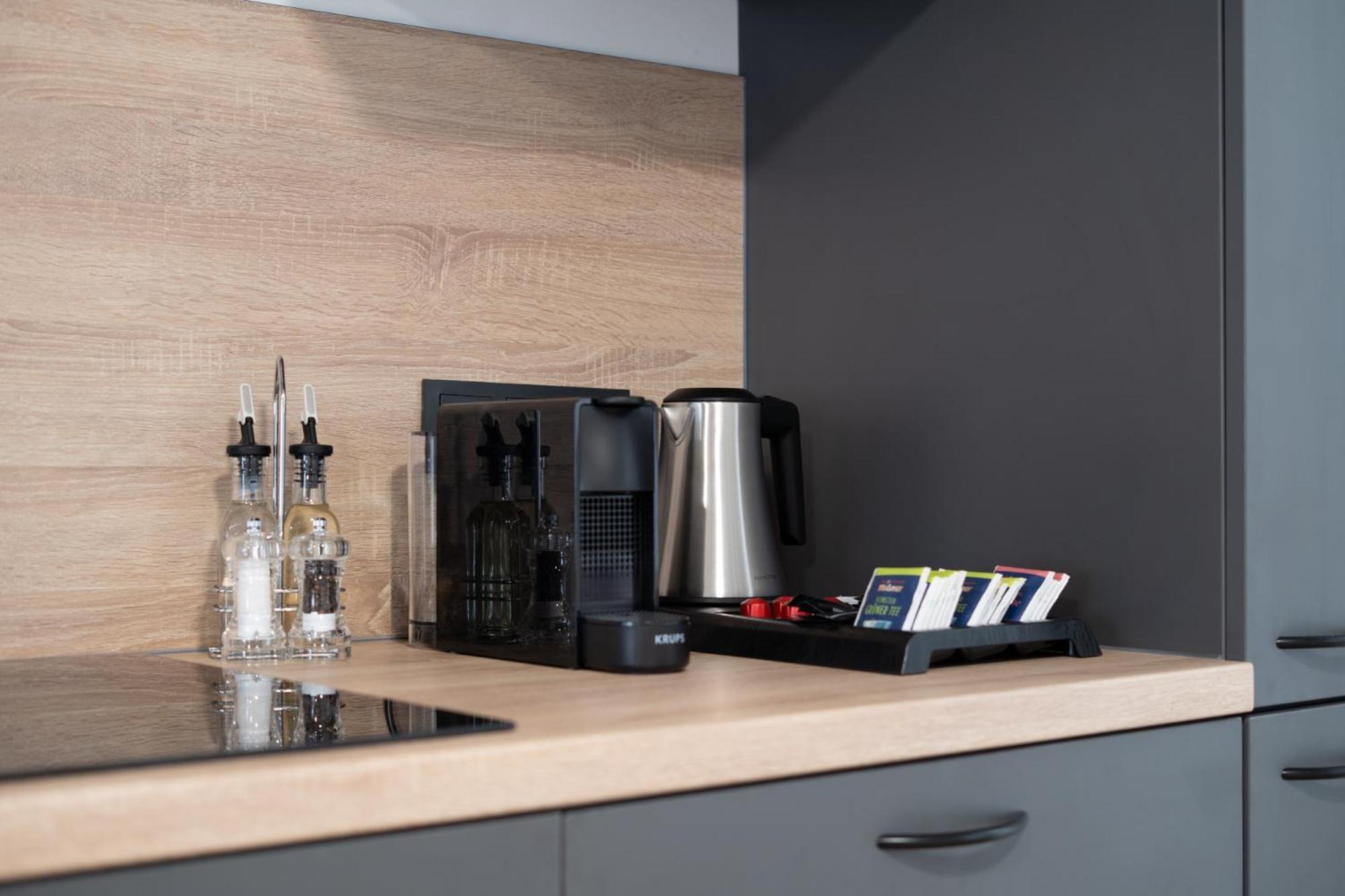 Central Bonn Apartments I Private Parking I Home2Share Экстерьер фото